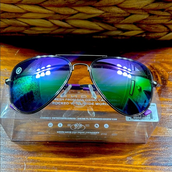 Blenders Reflective Aviator Sunglasses - Picture 1 of 5